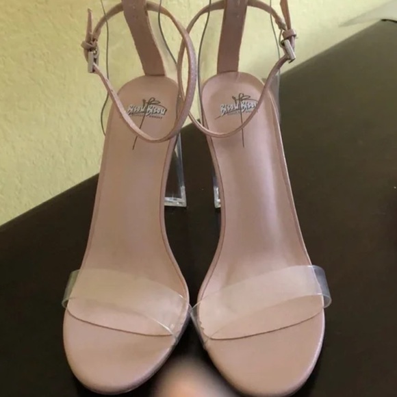 Bisou Bisou Lucy Bohbot Clear Stiletto heels - Picture 2 of 8